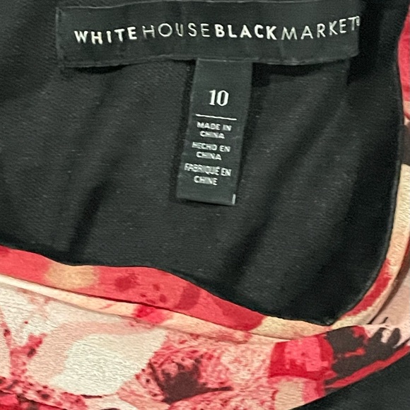White House Black Market Red and Black Floral pants&Jumpsuits looks New perfect - Picture 3 of 16